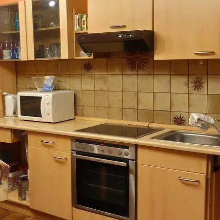 Appartamento Einladene Komplette Wohnung Naehe Phantasialand *